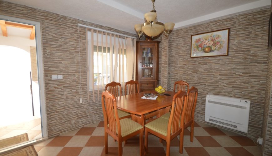 Bungalow house Baošići near Herceg Novi for sale